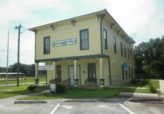 Dickerman Hall, Interlachen